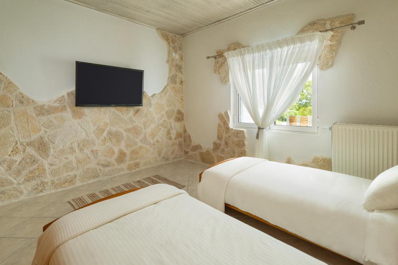 Bungalow Episkopiko Ioannina Luaran gambar